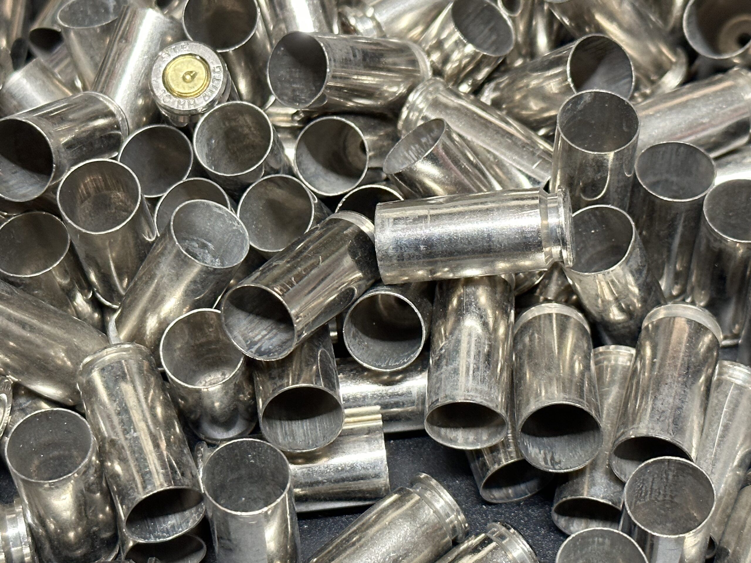 10mm Nickel Case